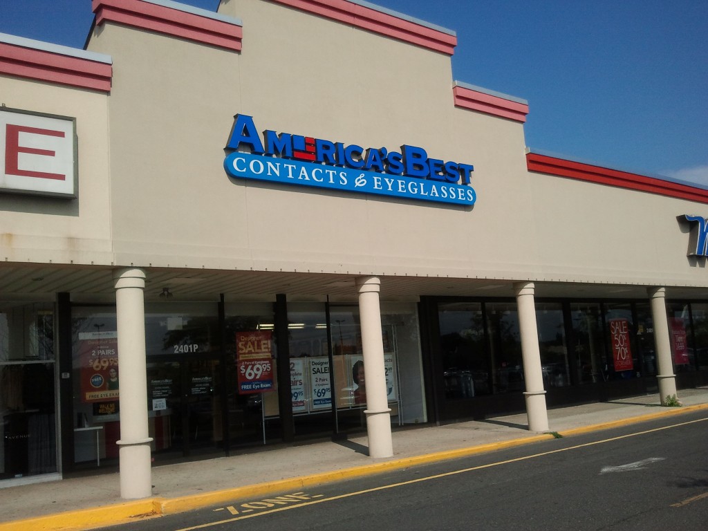Photo of America's Best Contacts & Eyeglasses in Union City, New Jersey, United States - 1 Picture of Point of interest, Establishment, Store, Health