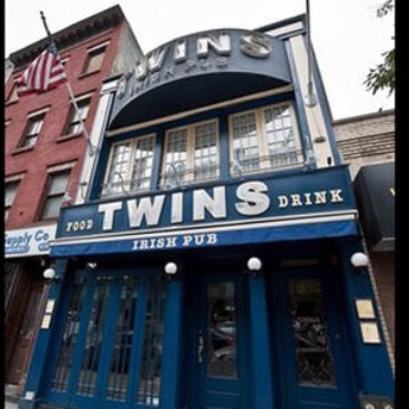 Photo of Twins Pub in New York City, New York, United States - 4 Picture of Restaurant, Food, Point of interest, Establishment, Bar