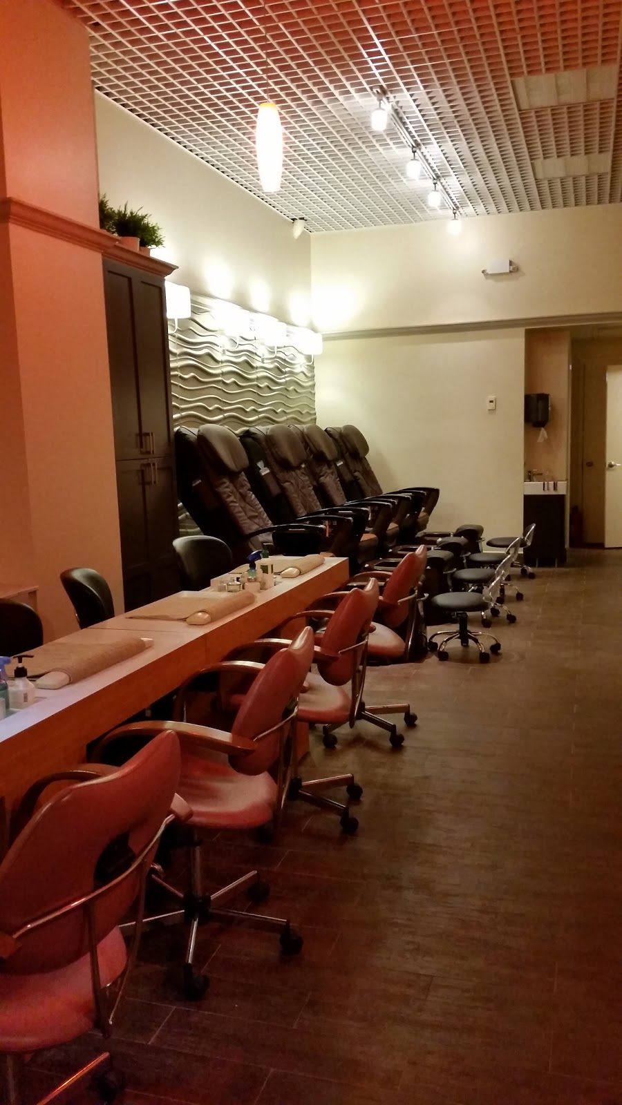 Photo of Vip nail in New York City, New York, United States - 3 Picture of Point of interest, Establishment, Beauty salon, Hair care