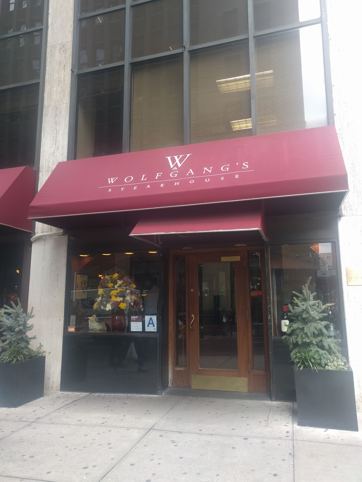 Photo of Wolfgang's Steakhouse Park Avenue in New York City, New York, United States - 5 Picture of Restaurant, Food, Point of interest, Establishment, Bar