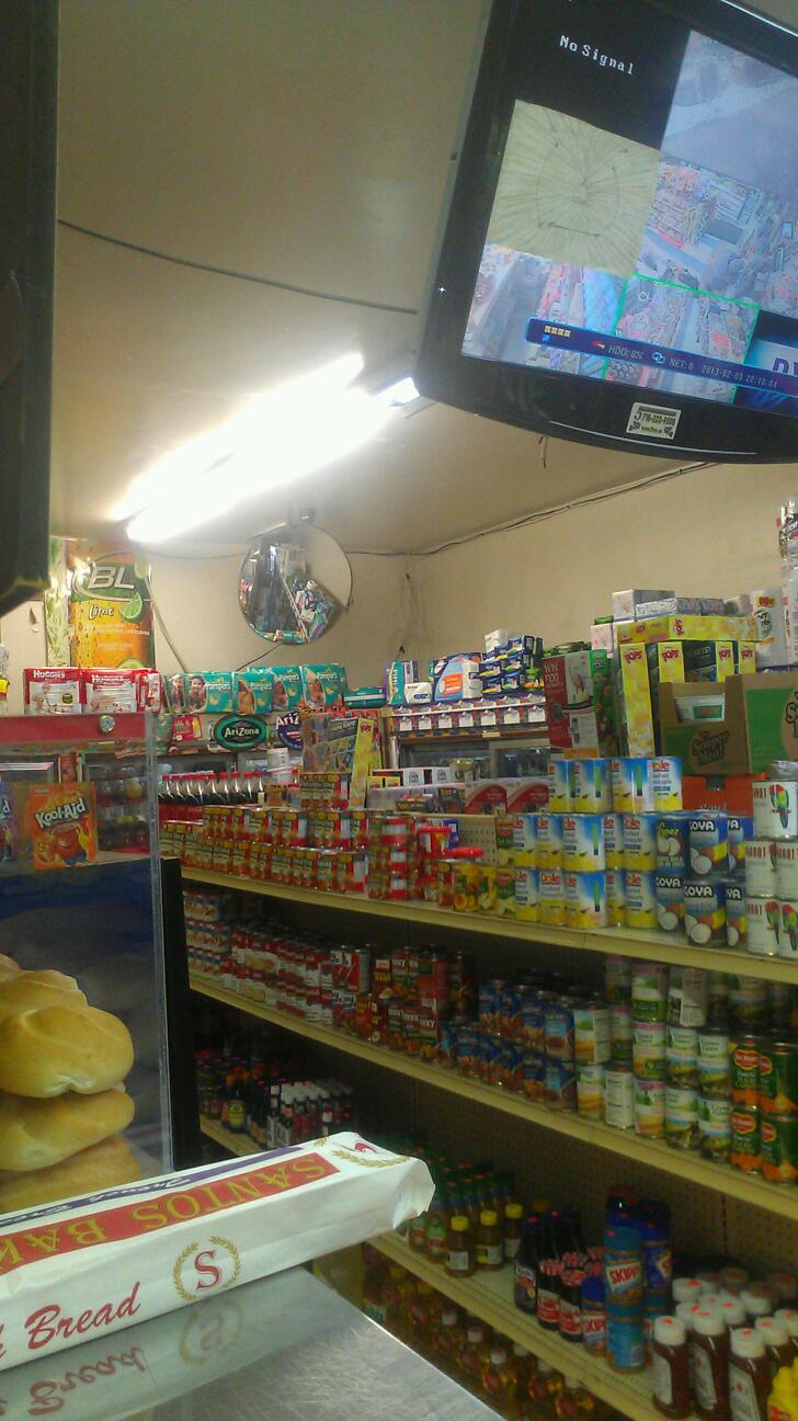 Photo of Lucky Mega Deli Grocery Inc in Bronx City, New York, United States - 4 Picture of Food, Point of interest, Establishment