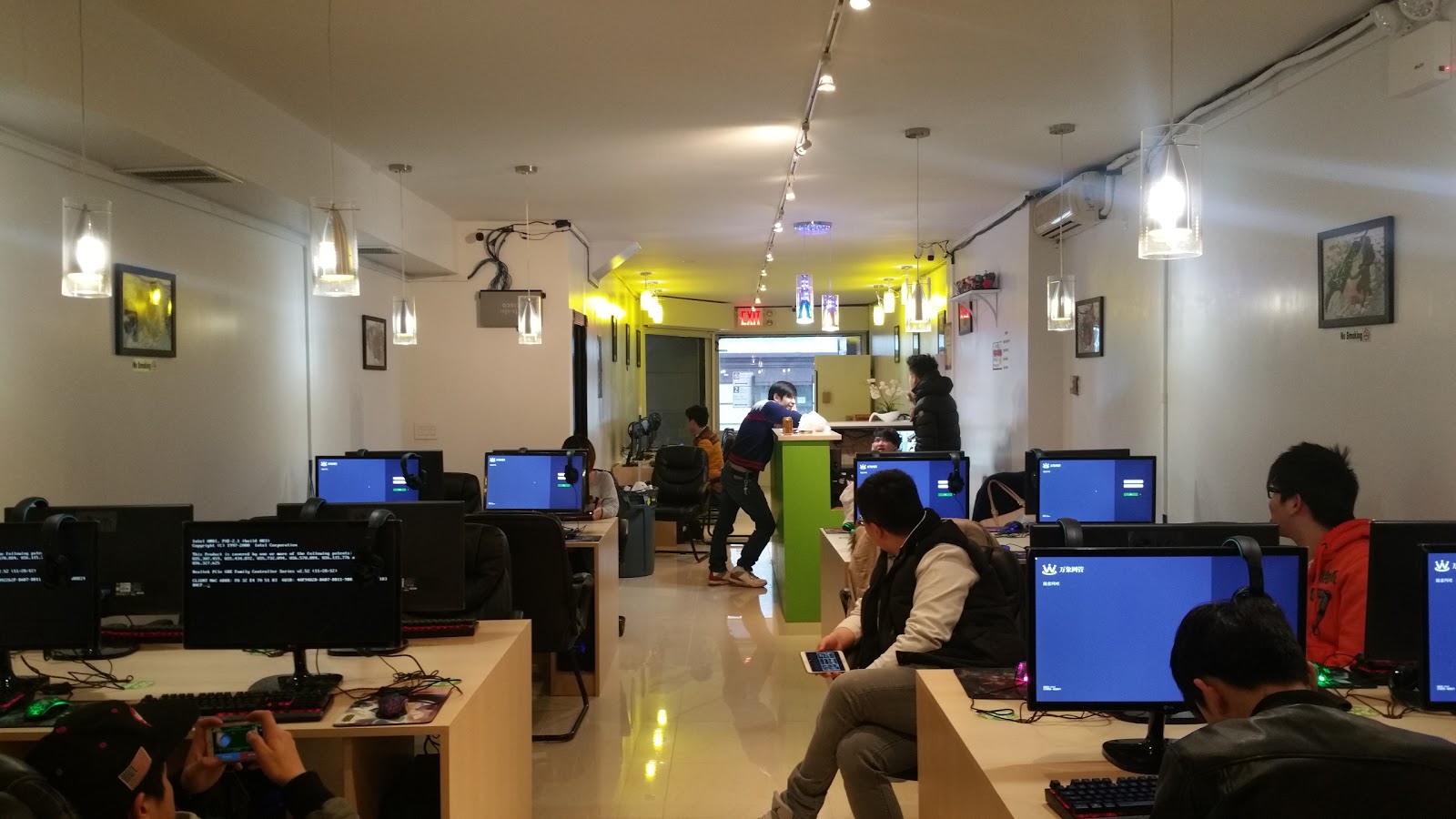 Photo of 随意网吧 Internet cafe in New York City, New York, United States - 3 Picture of Food, Point of interest, Establishment, Cafe