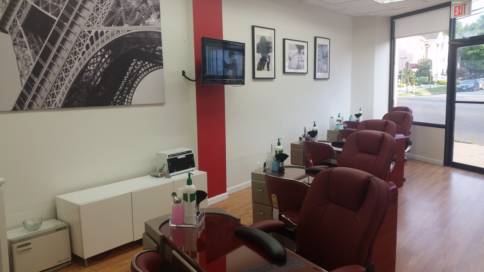 Photo of Rouge Nails in Bloomfield City, New Jersey, United States - 1 Picture of Point of interest, Establishment, Beauty salon, Hair care