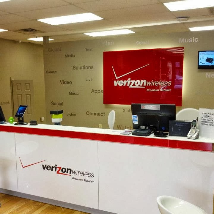 Photo of Verizon Wireless Retailer in Paramus City, New Jersey, United States - 2 Picture of Point of interest, Establishment, Store