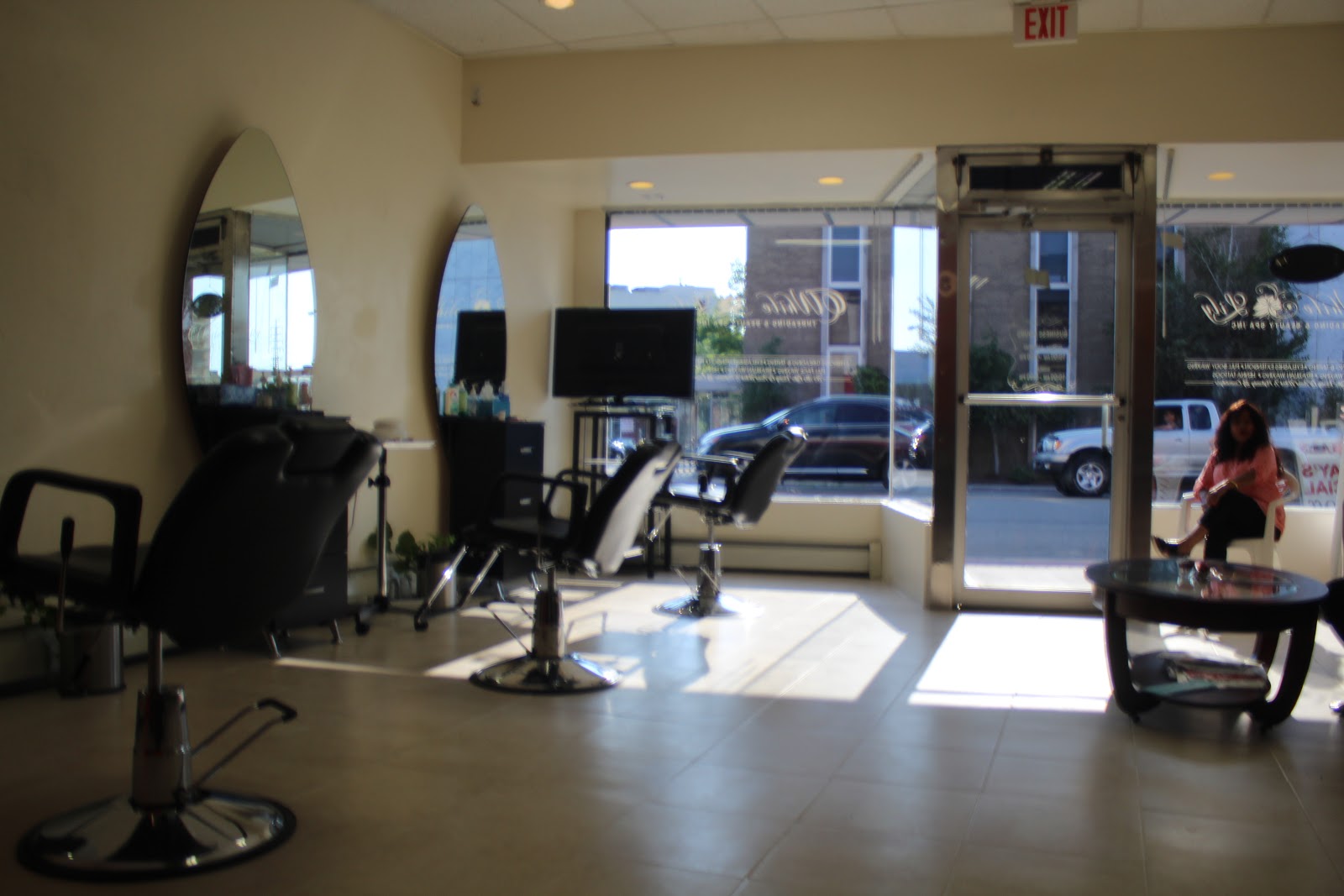 Photo of White Lily Beauty and threading Salon. in Rockville Centre City, New York, United States - 4 Picture of Point of interest, Establishment, Beauty salon