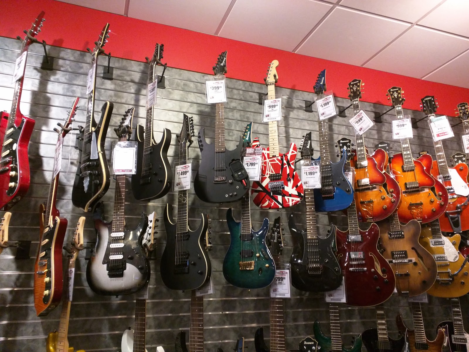 Photo of Guitar Center in New York City, New York, United States - 8 Picture of Point of interest, Establishment, Store