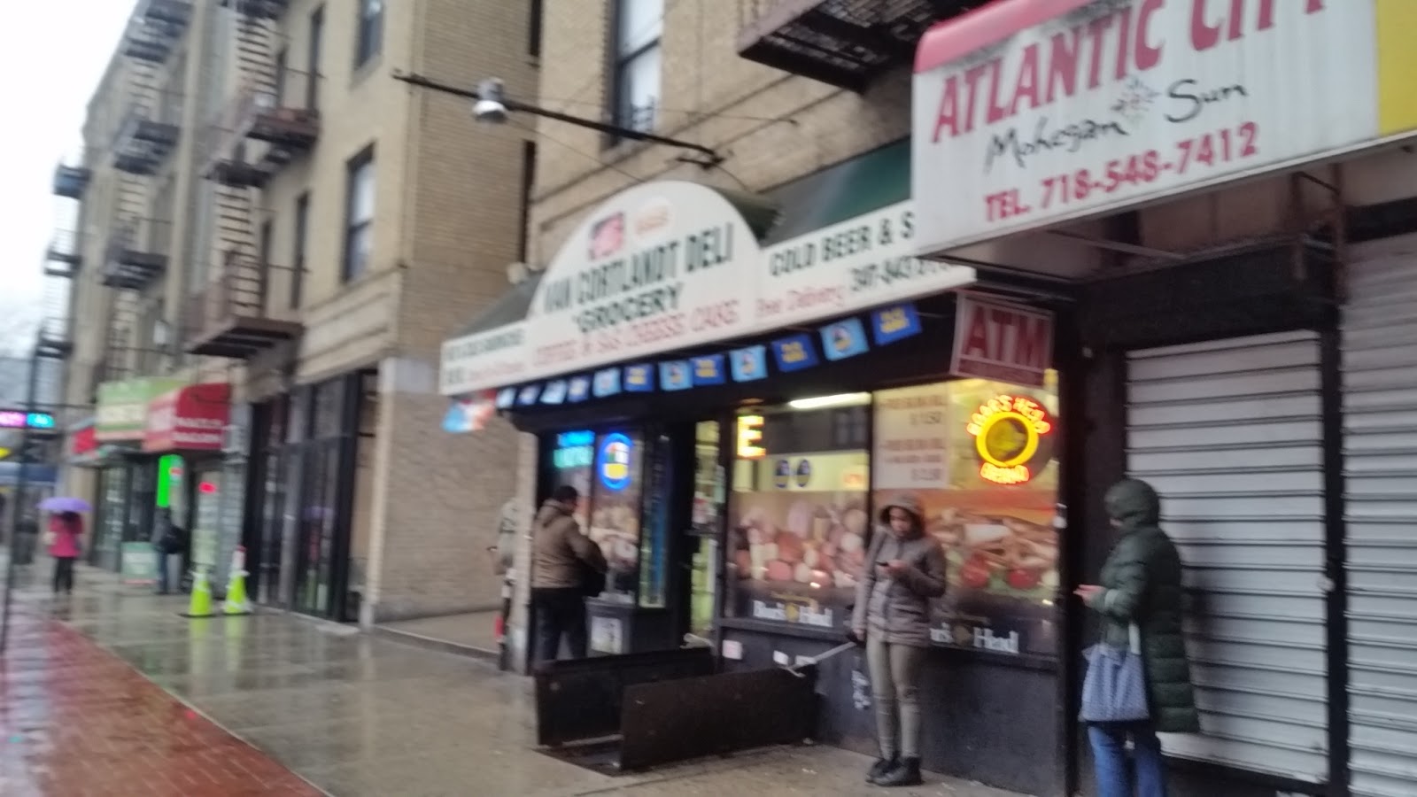 Photo of Van Courtlandt Deli & Grocery in Bronx City, New York, United States - 1 Picture of Food, Point of interest, Establishment, Store, Grocery or supermarket