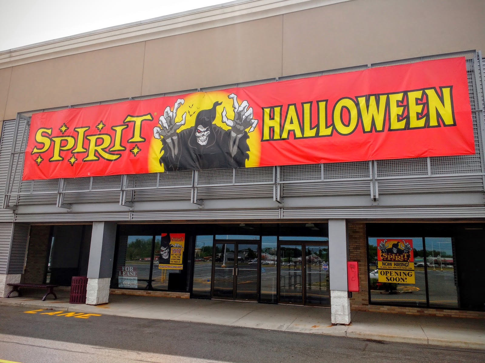 Photo of Spirit Halloween in Yonkers City, New York, United States - 1 Picture of Point of interest, Establishment, Store, Home goods store, Clothing store