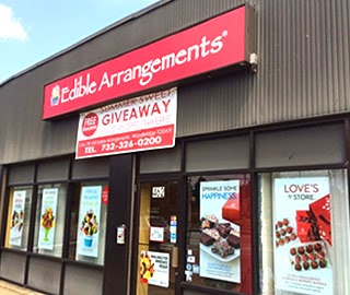 Photo of Edible Arrangements in Woodbridge City, New Jersey, United States - 1 Picture of Food, Point of interest, Establishment, Store, Home goods store, Florist
