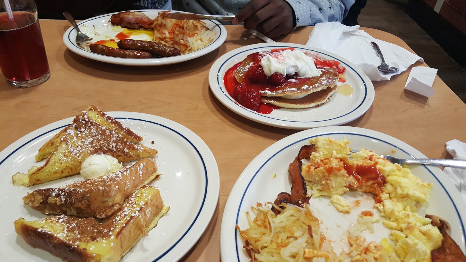 Photo of IHOP in Queens City, New York, United States - 2 Picture of Restaurant, Food, Point of interest, Establishment