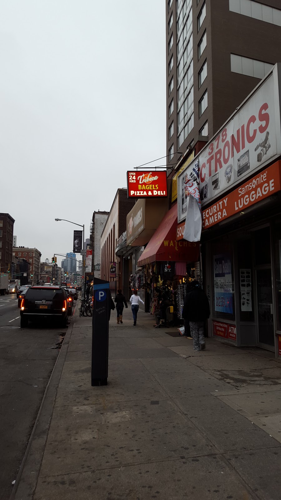 Photo of Tribeca Bagels in New York City, New York, United States - 4 Picture of Restaurant, Food, Point of interest, Establishment, Store, Meal takeaway, Bakery