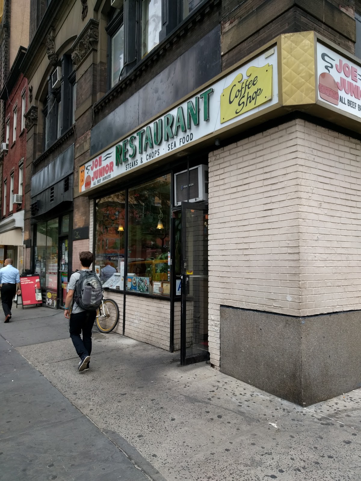 Photo of Joe Jr. Restaurant in New York City, New York, United States - 4 Picture of Restaurant, Food, Point of interest, Establishment, Store, Meal takeaway, Cafe