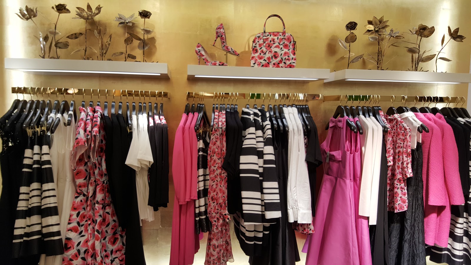 Photo of kate spade new york in New York City, New York, United States - 1 Picture of Point of interest, Establishment, Store, Clothing store