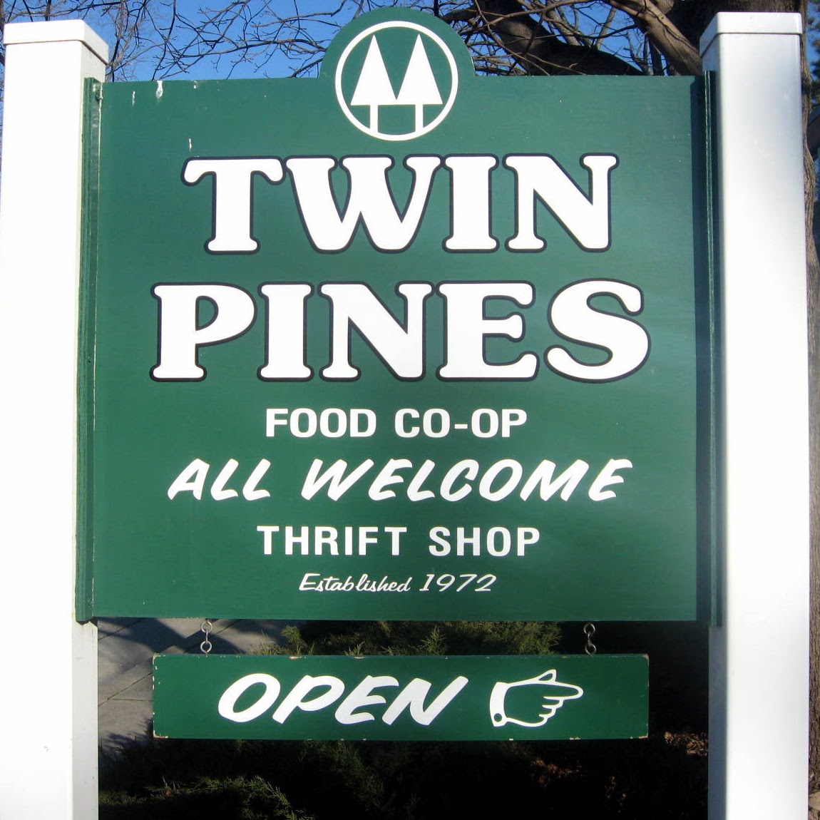 Photo of Twin Pines Community Food Coop +Charitable Thrift in Port Washington City, New York, United States - 2 Picture of Food, Point of interest, Establishment, Store, Health