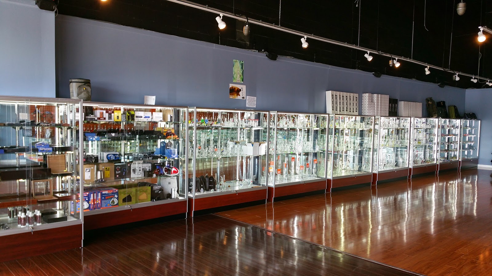 Photo of Serenity Smoke Shop in Fairfield City, New Jersey, United States - 3 Picture of Point of interest, Establishment, Store