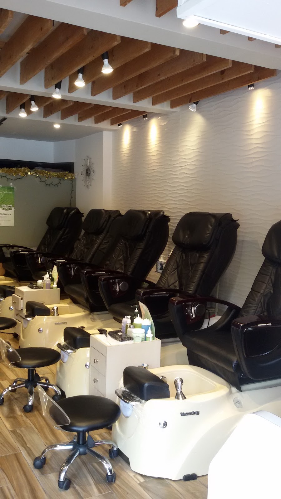 Photo of Nail Spa 33 in New York City, New York, United States - 7 Picture of Point of interest, Establishment, Health, Beauty salon, Hair care