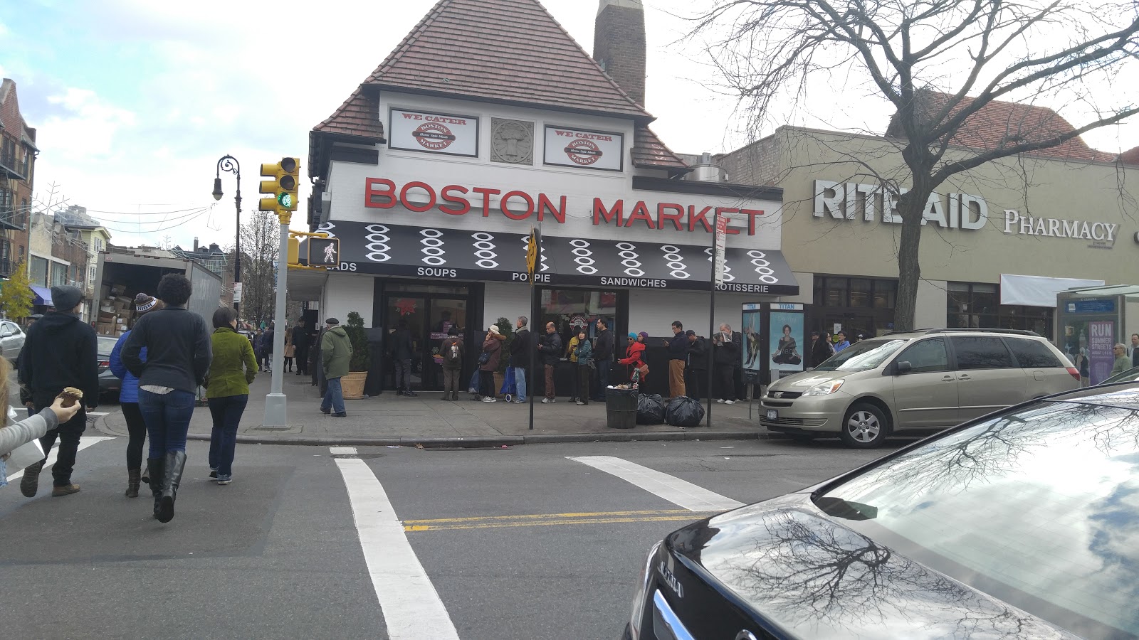 Photo of Boston Market in Forest Hills City, New York, United States - 3 Picture of Restaurant, Food, Point of interest, Establishment, Meal takeaway