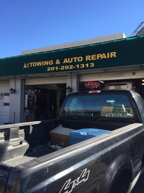 Photo of Gwb Towing & Auto Repair in Fort Lee City, New Jersey, United States - 1 Picture of Point of interest, Establishment, Car repair