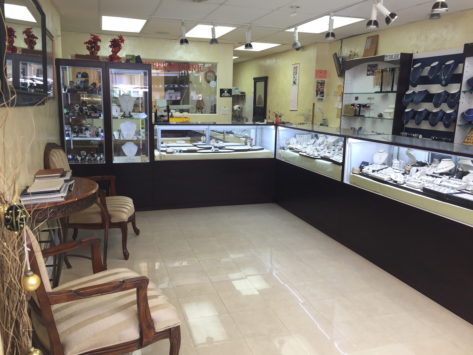 Photo of Bella Jewlery and watche repair inc in Floral Park City, New York, United States - 2 Picture of Point of interest, Establishment, Store, Jewelry store