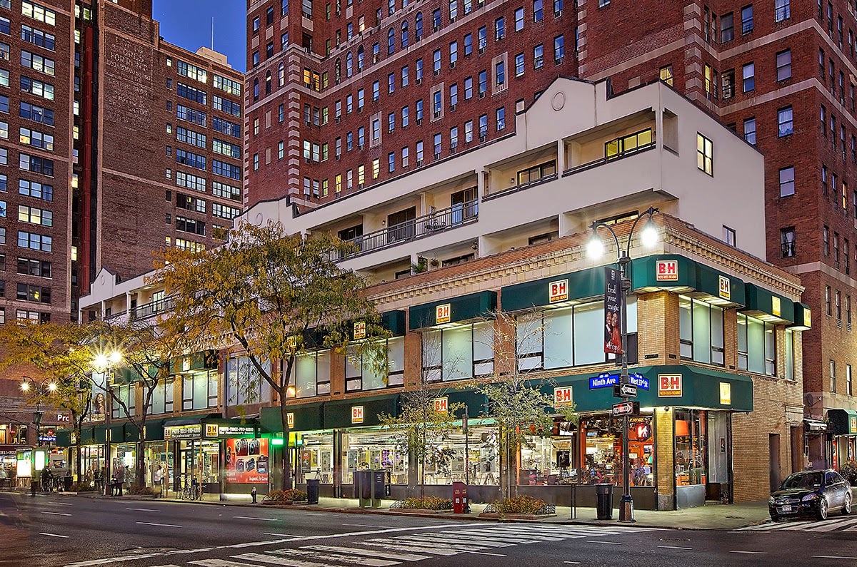 Photo of B&H in New York City, New York, United States - 1 Picture of Point of interest, Establishment, Store, Home goods store, Electronics store