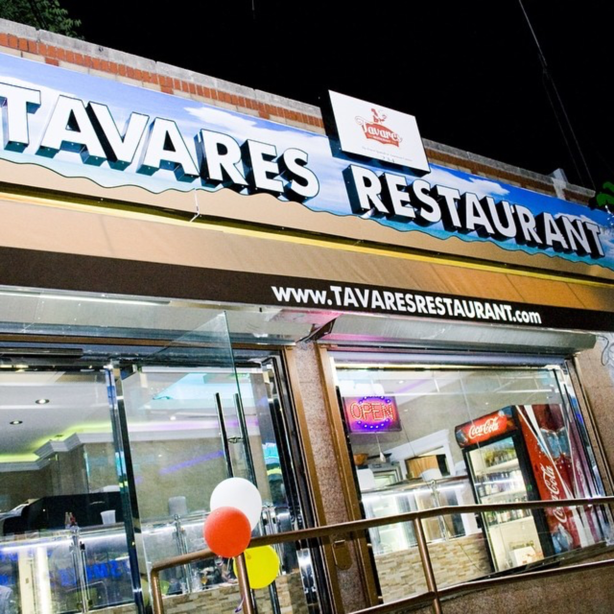 Photo of Tavares Restaurant in Kings County City, New York, United States - 1 Picture of Restaurant, Food, Point of interest, Establishment, Meal takeaway