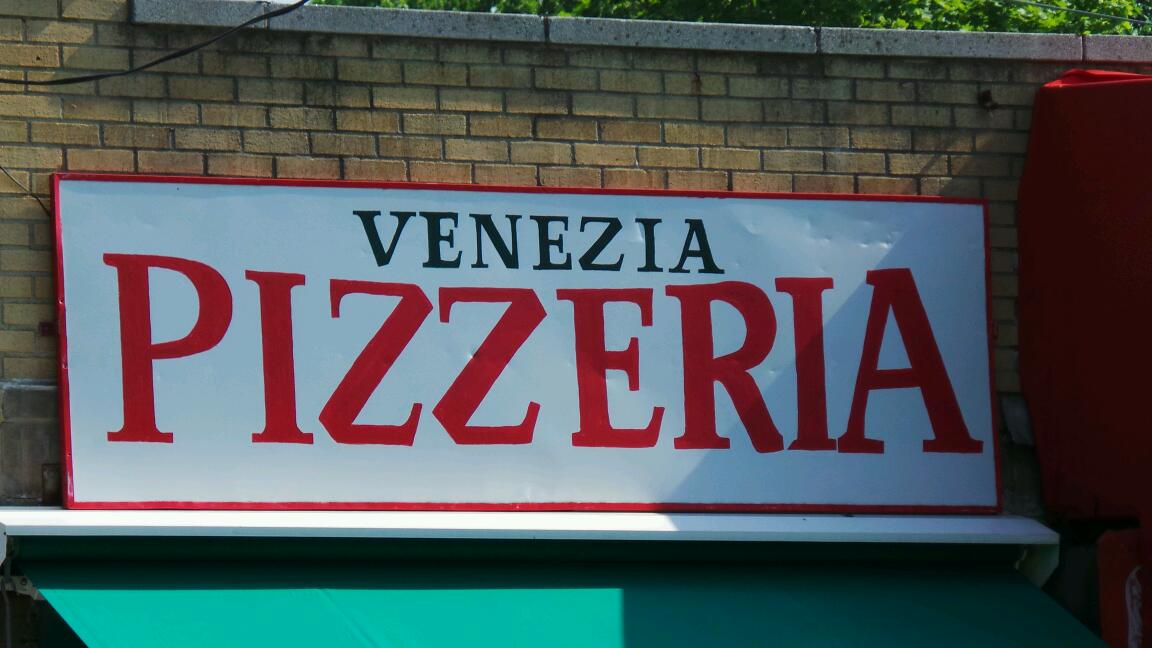 Photo of Venezia Pizzeria in Bronx City, New York, United States - 4 Picture of Restaurant, Food, Point of interest, Establishment