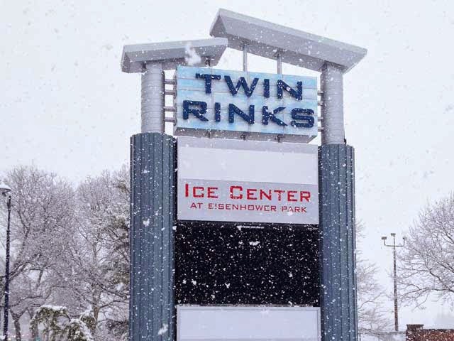 Photo of Twin Rinks Ice Center at Eisenhower Park in East Meadow City, New York, United States - 4 Picture of Point of interest, Establishment