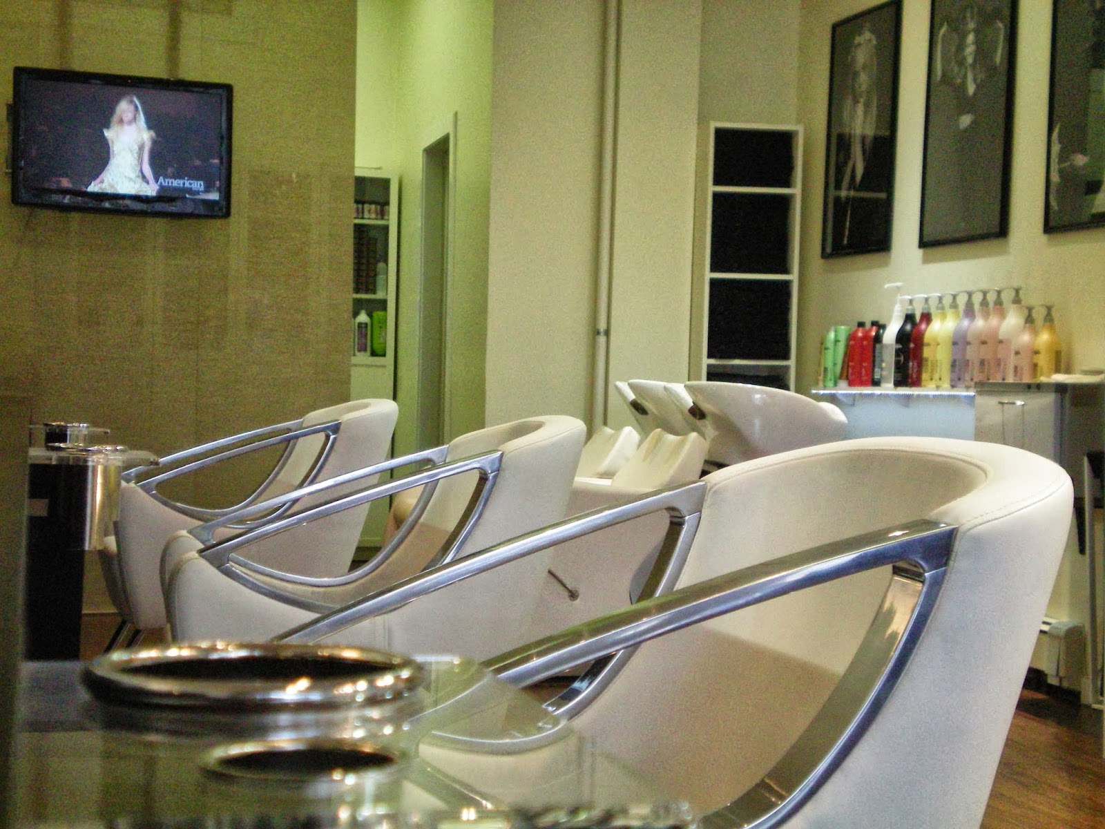 Photo of Mode A Salon in Bronxville City, New York, United States - 1 Picture of Point of interest, Establishment, Beauty salon, Hair care