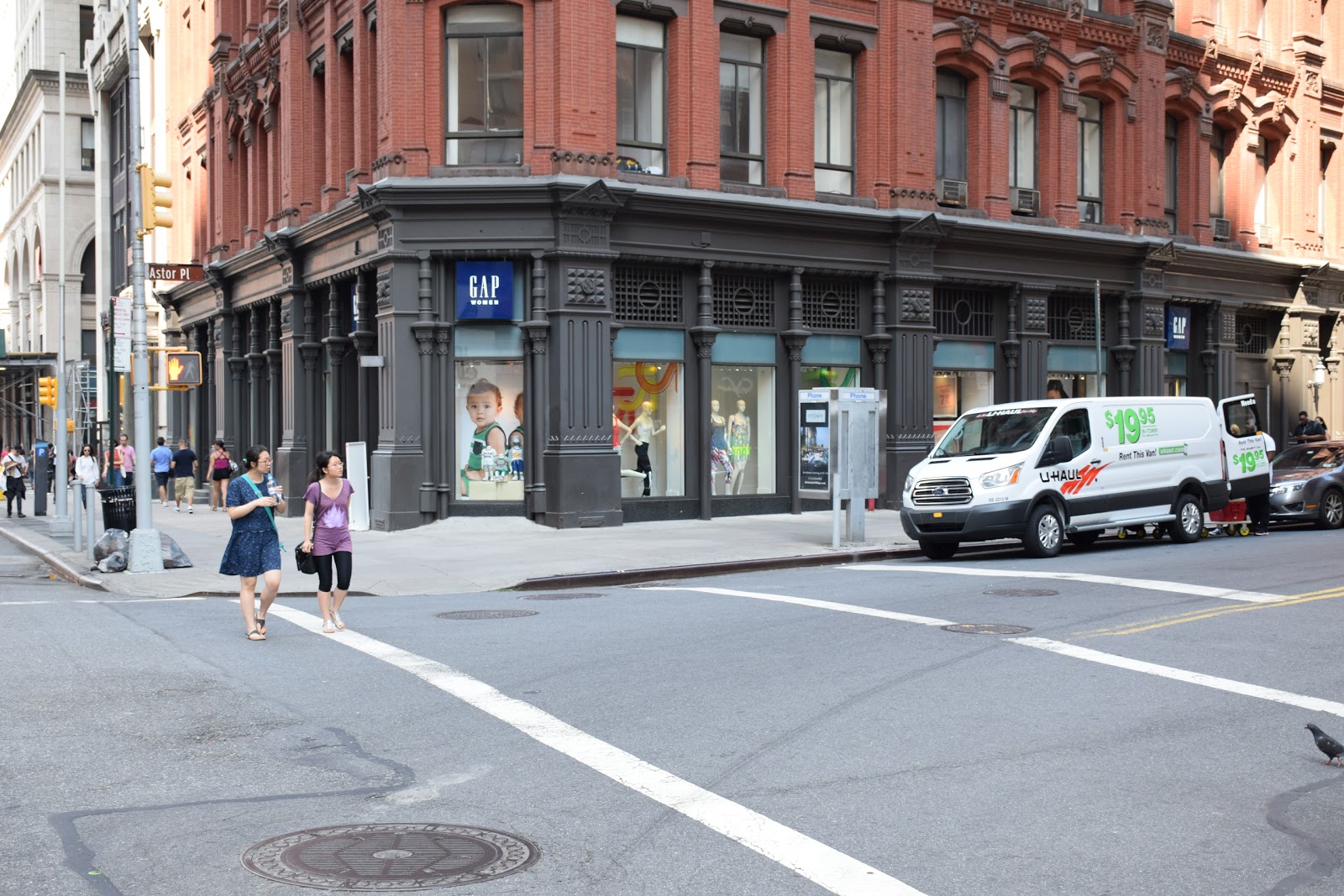 Photo of Gap in New York City, New York, United States - 1 Picture of Point of interest, Establishment, Store, Clothing store