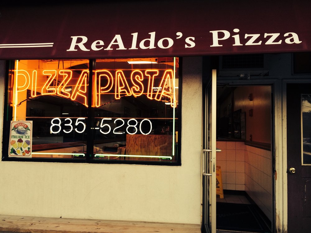 Photo of Realdo's Pizzeria in Harrison City, New York, United States - 4 Picture of Restaurant, Food, Point of interest, Establishment, Meal takeaway, Meal delivery