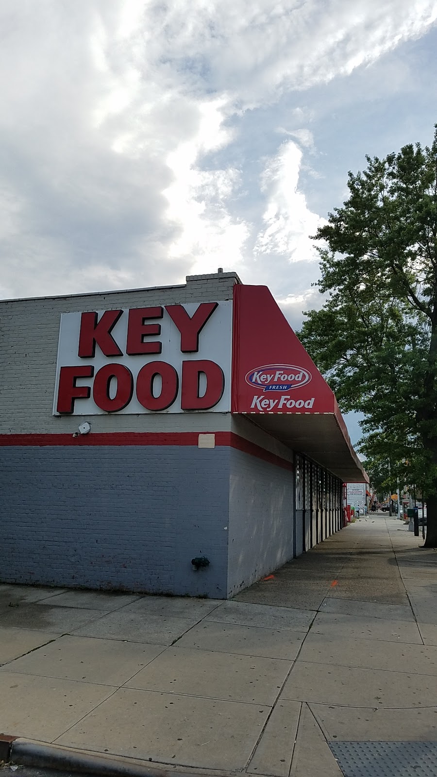 Photo of Key Food in Queens City, New York, United States - 2 Picture of Food, Point of interest, Establishment, Store, Grocery or supermarket