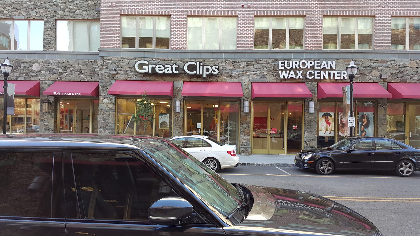 Photo of Great Clips Edgewater Harbor in Edgewater City, New Jersey, United States - 1 Picture of Point of interest, Establishment, Health, Beauty salon, Hair care