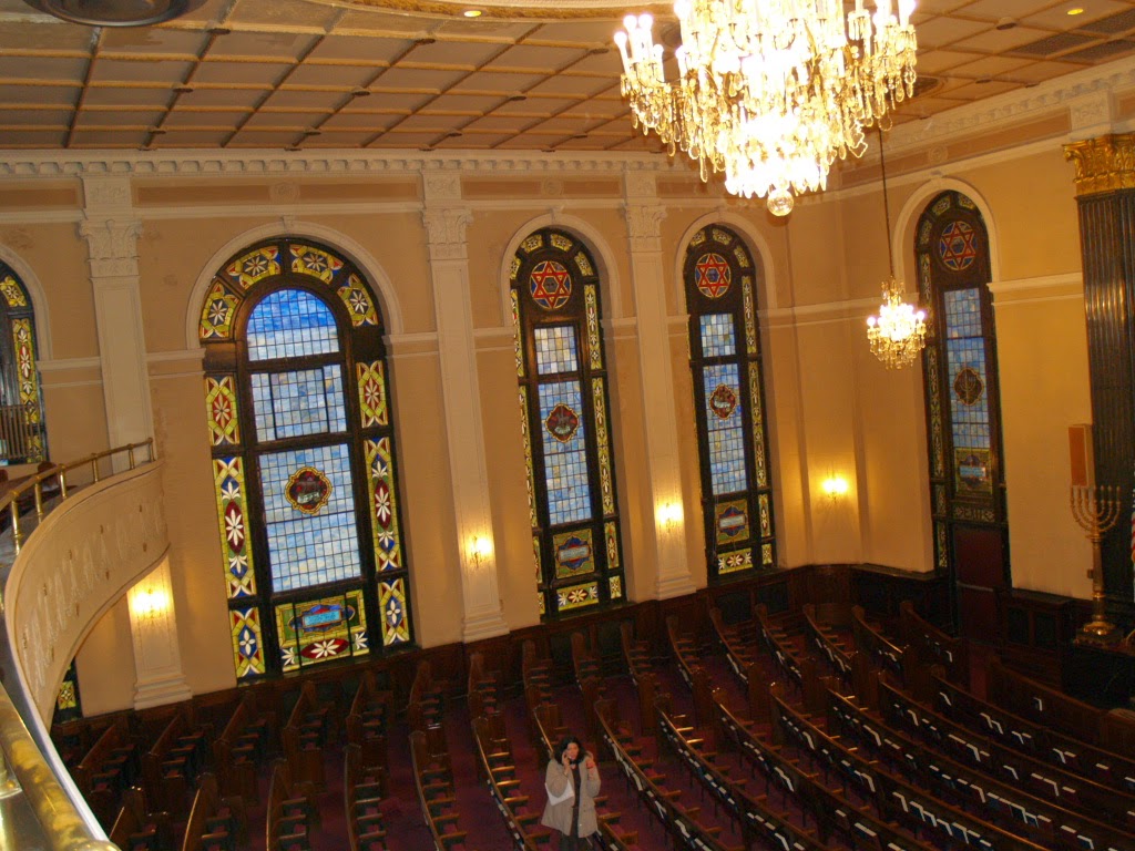 Photo of East Midwood Jewish Center in Brooklyn City, New York, United States - 2 Picture of Point of interest, Establishment, Place of worship, Synagogue