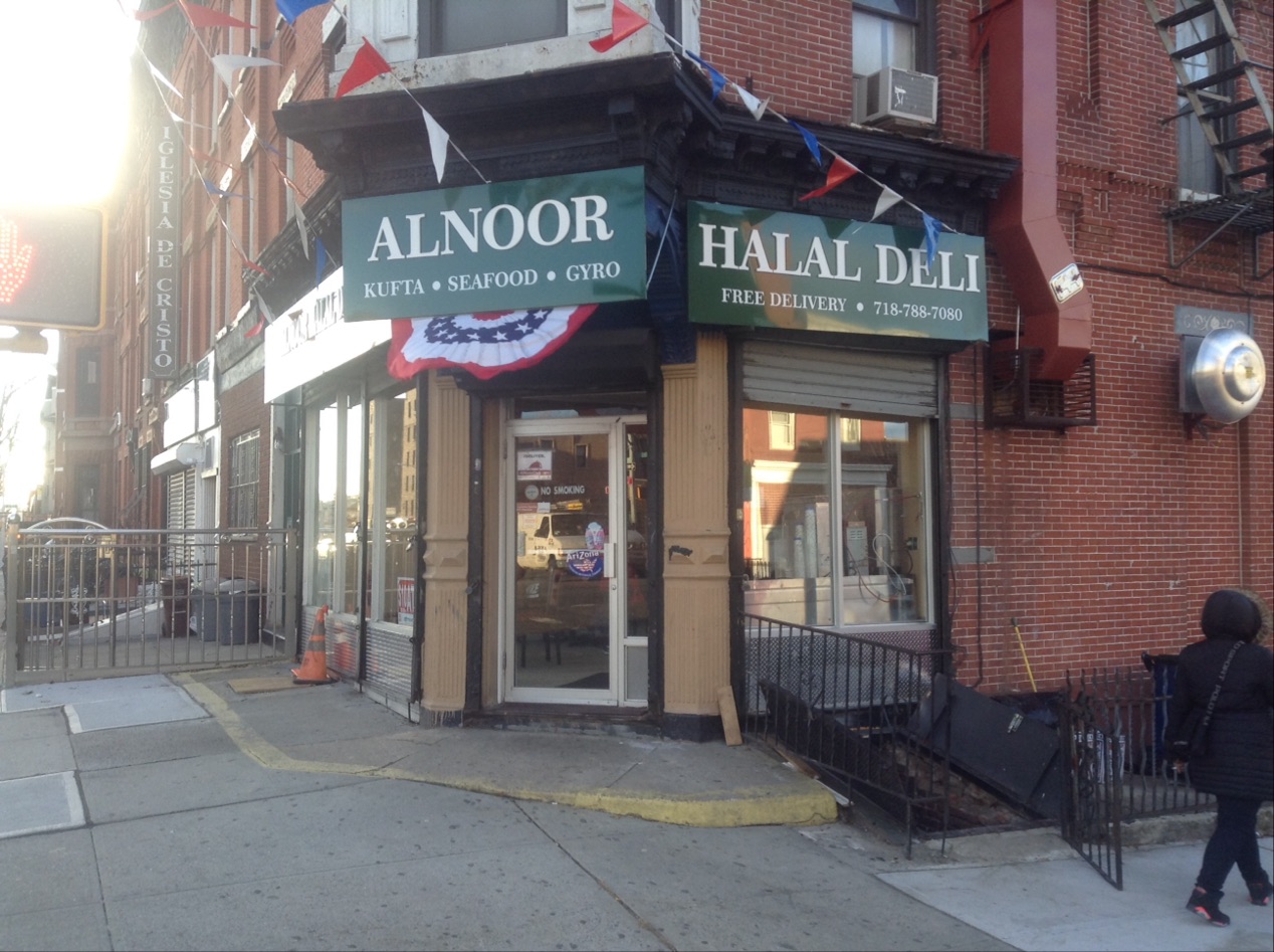 Photo of Alnoor Halal Deli in New York City, New York, United States - 4 Picture of Food, Point of interest, Establishment, Store