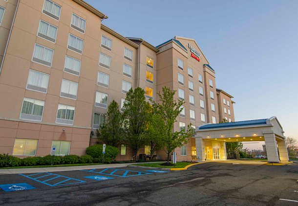 Photo of Fairfield Inn & Suites Newark Liberty International Airport in Newark City, New Jersey, United States - 1 Picture of Point of interest, Establishment, Lodging
