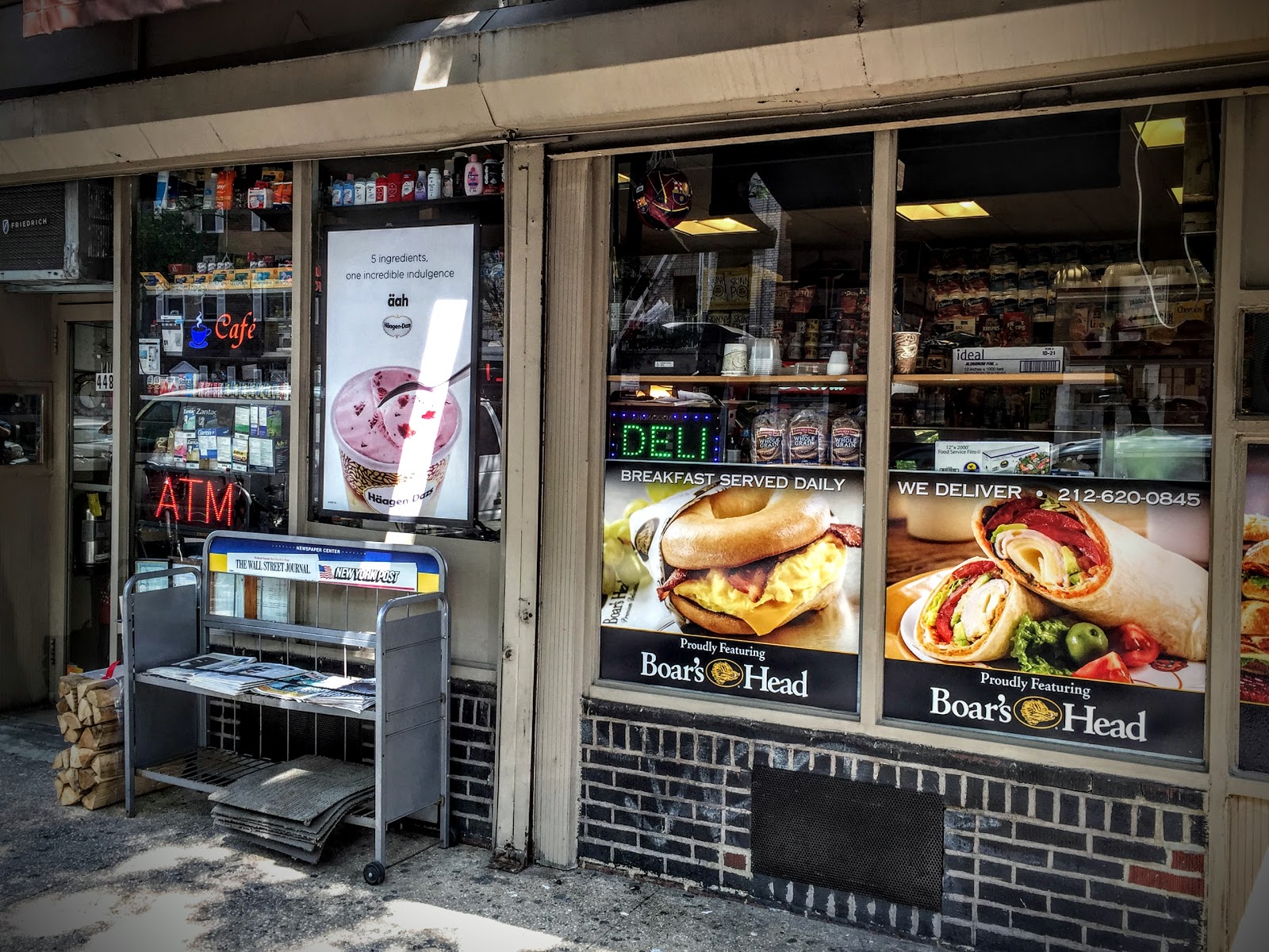 Photo of King Deli in New York City, New York, United States - 1 Picture of Restaurant, Food, Point of interest, Establishment, Store, Meal takeaway