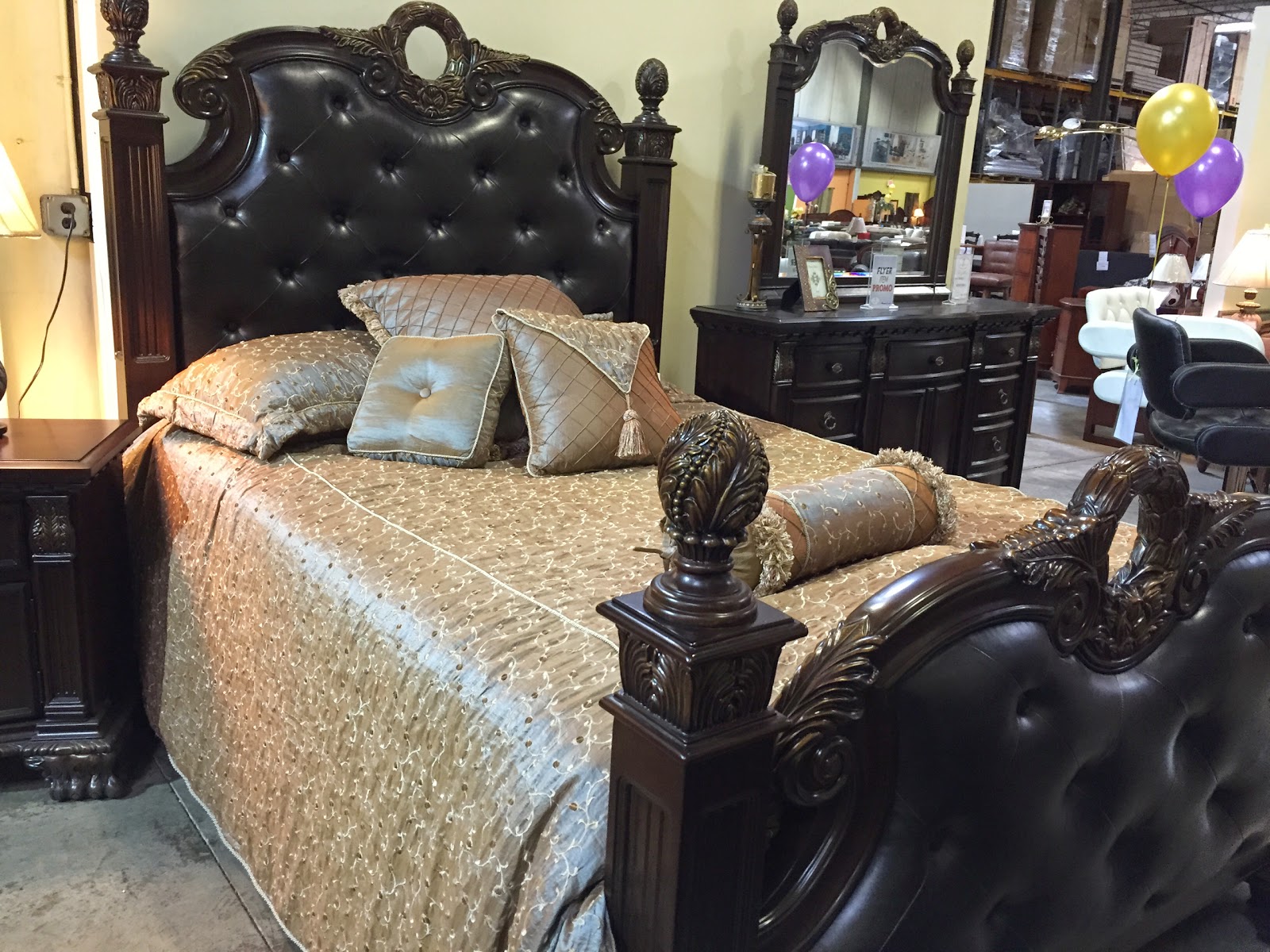Photo of beverly hills furniture in Bronx City, New York, United States - 3 Picture of Point of interest, Establishment, Store, Home goods store, Electronics store, Furniture store
