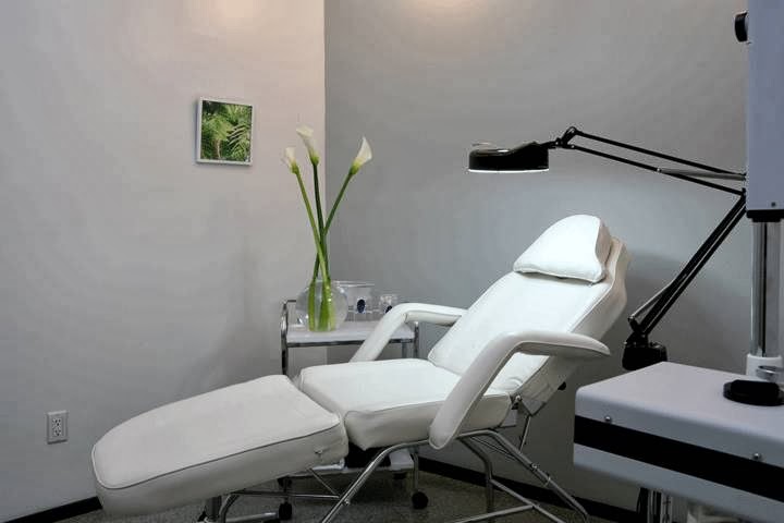 Photo of THREAD Eyebrow Salon in New York City, New York, United States - 2 Picture of Point of interest, Establishment, Beauty salon, Hair care