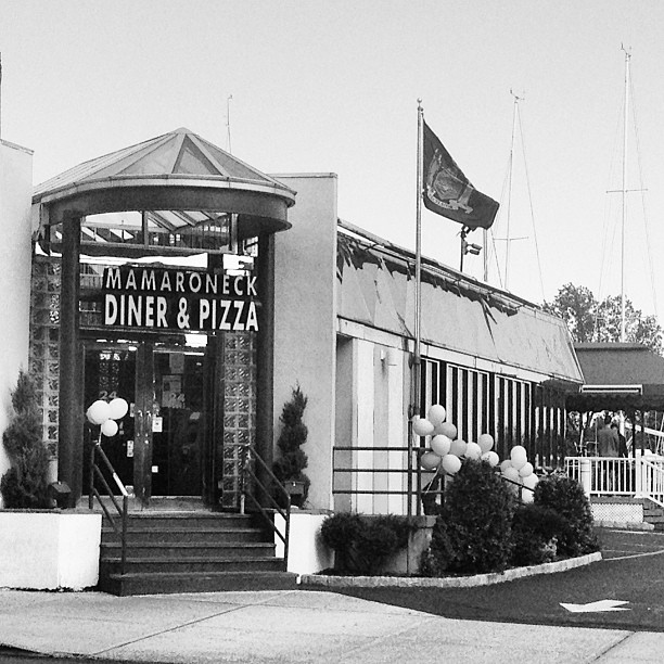 Photo of Mamaroneck Diner & Pizza Restaurant in Mamaroneck City, New York, United States - 1 Picture of Restaurant, Food, Point of interest, Establishment