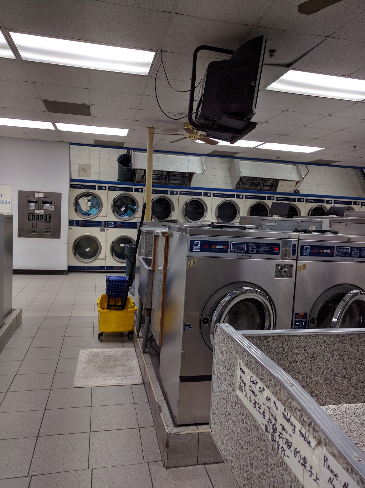 Photo of Star Laundromat & Cleaners in Queens City, New York, United States - 2 Picture of Point of interest, Establishment, Laundry