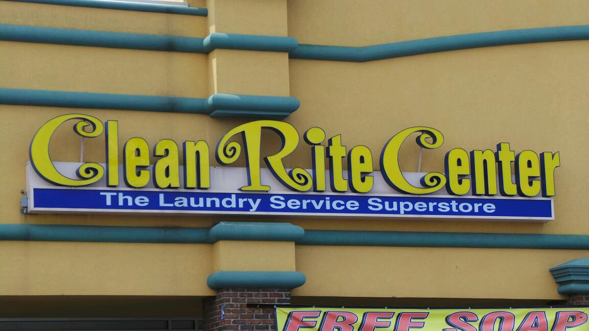 Photo of Clean Rite Center 24 HOURS in Staten Island City, New York, United States - 5 Picture of Point of interest, Establishment, Laundry