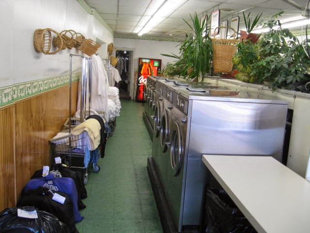 Photo of Village Launderette in Eastchester City, New York, United States - 5 Picture of Point of interest, Establishment, Laundry