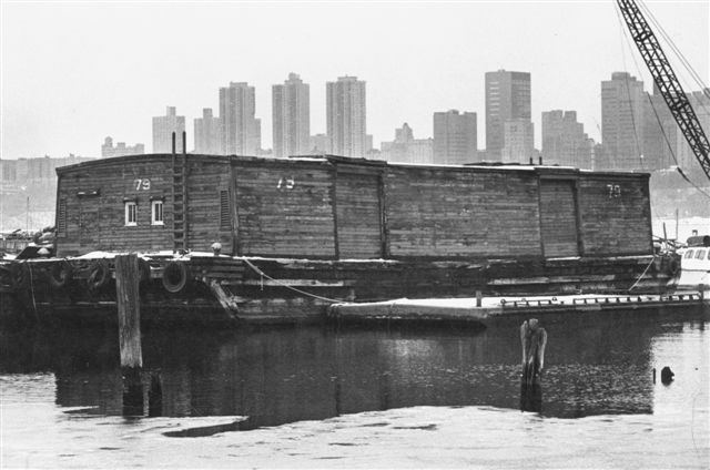 Photo of Water Front Museum in Brooklyn City, New York, United States - 3 Picture of Point of interest, Establishment, Museum