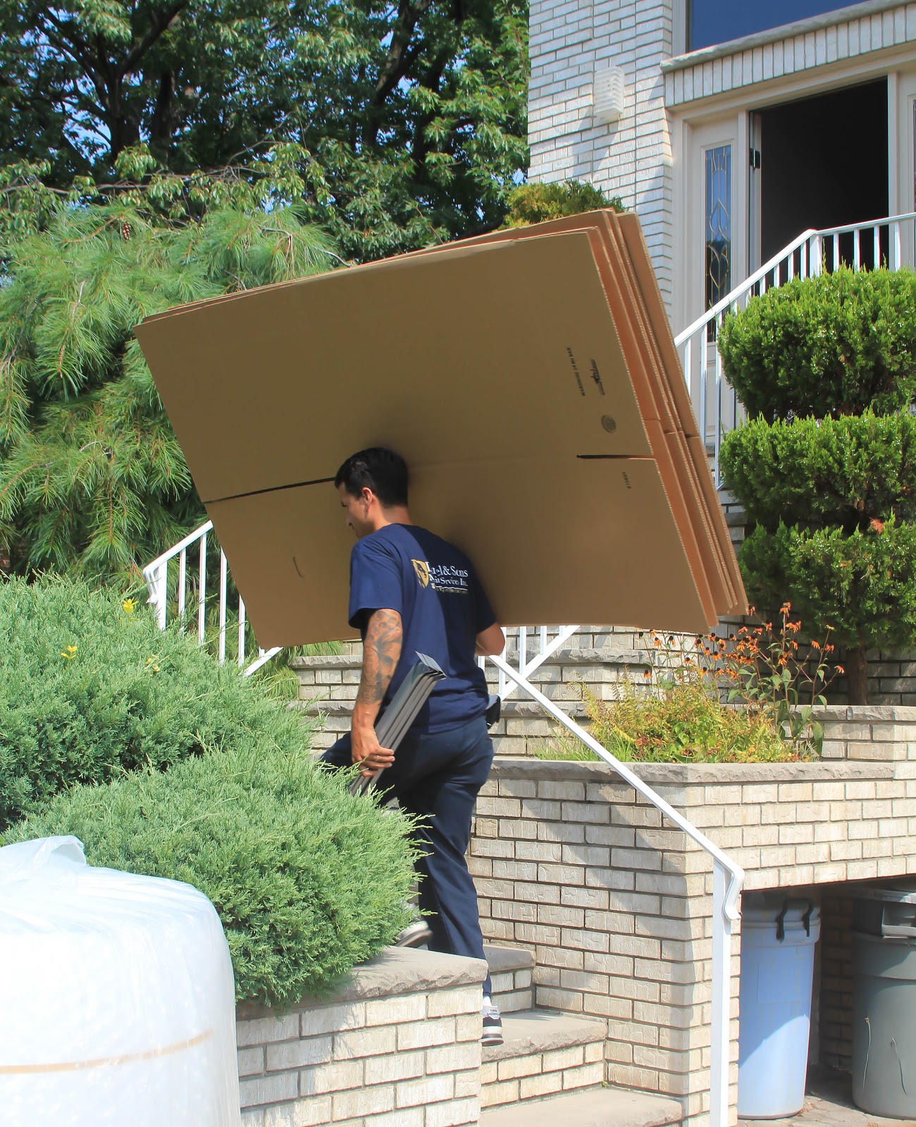 Photo of Daniel And Sons Moving Services, Inc. in Jersey City, New Jersey, United States - 4 Picture of Point of interest, Establishment, Moving company