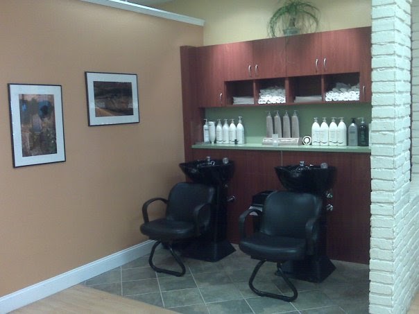 Photo of Salon Frasca & Day Spa in Springfield Township City, New Jersey, United States - 9 Picture of Point of interest, Establishment, Store, Health, Clothing store, Spa, Beauty salon, Hair care