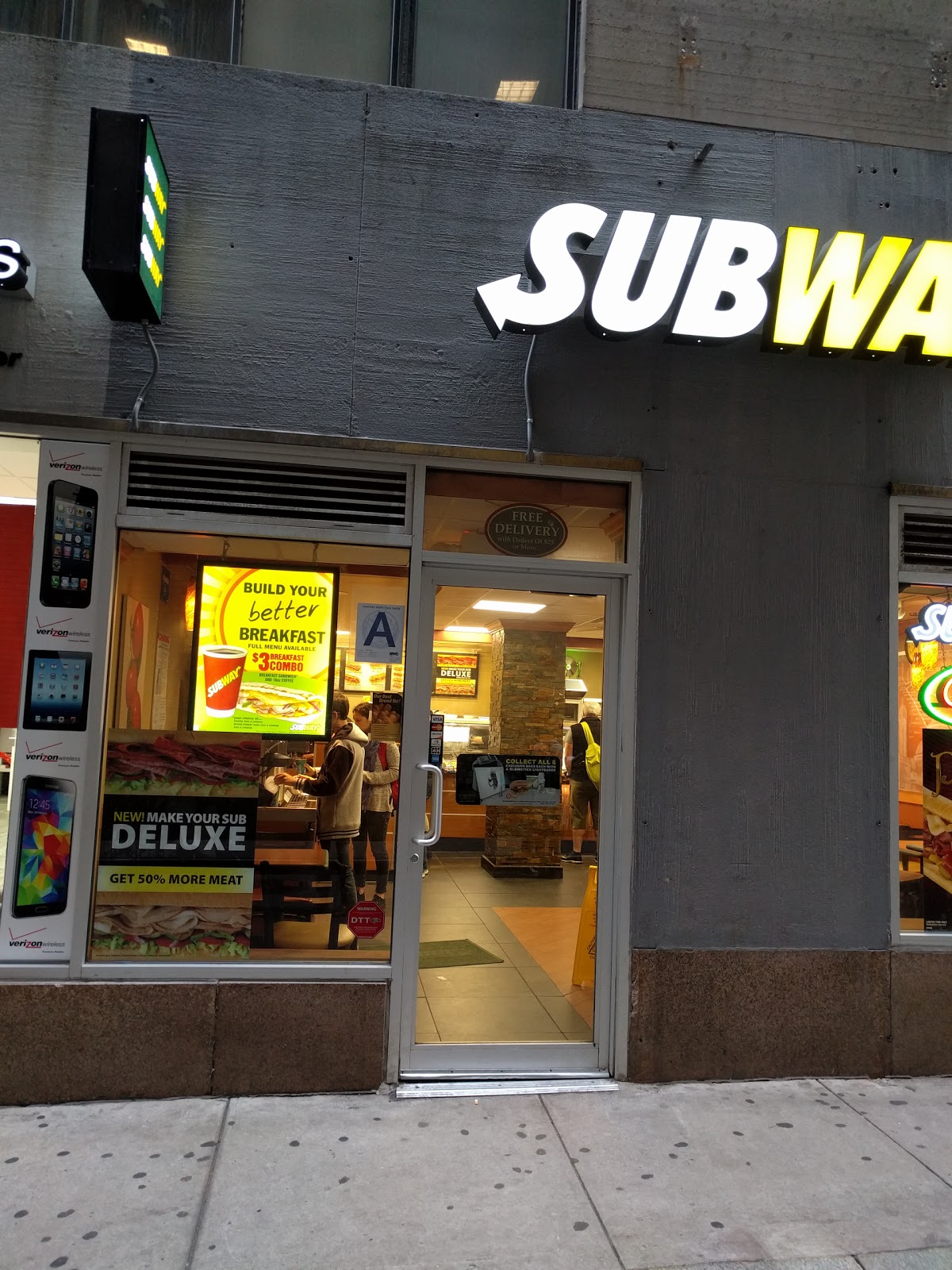 Photo of Subway in New York City, New York, United States - 1 Picture of Restaurant, Food, Point of interest, Establishment