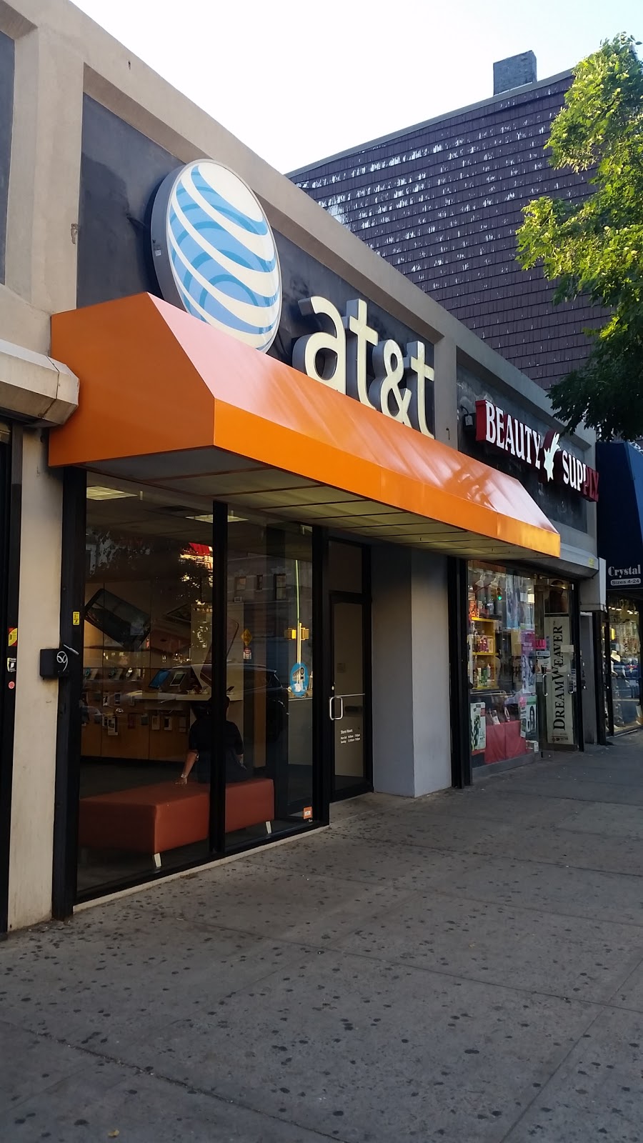 Photo of AT&T in Kings County City, New York, United States - 1 Picture of Point of interest, Establishment, Store, Electronics store