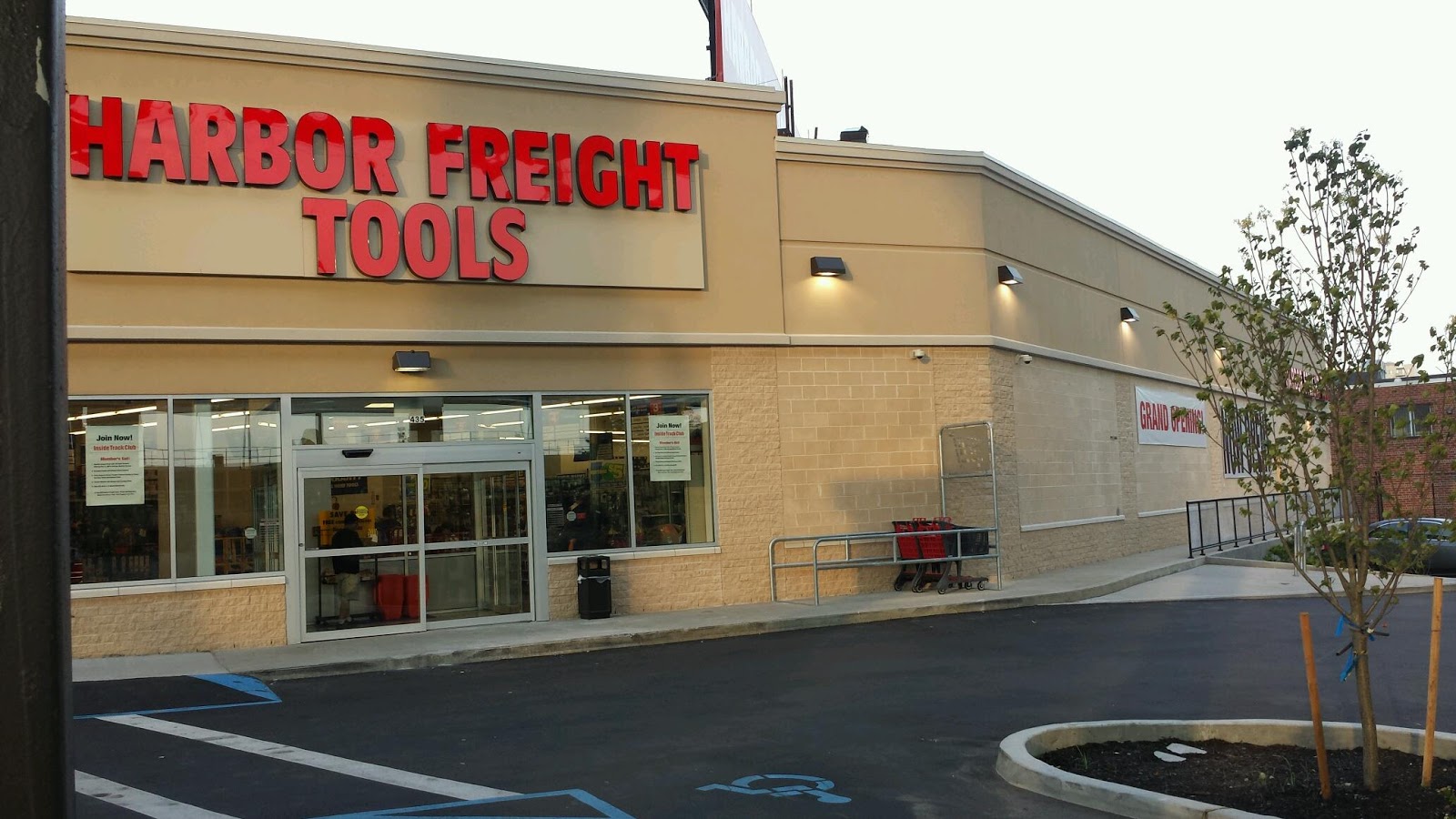 Photo of Harbor Freight Tools in Kings County City, New York, United States - 1 Picture of Point of interest, Establishment, Store, Hardware store