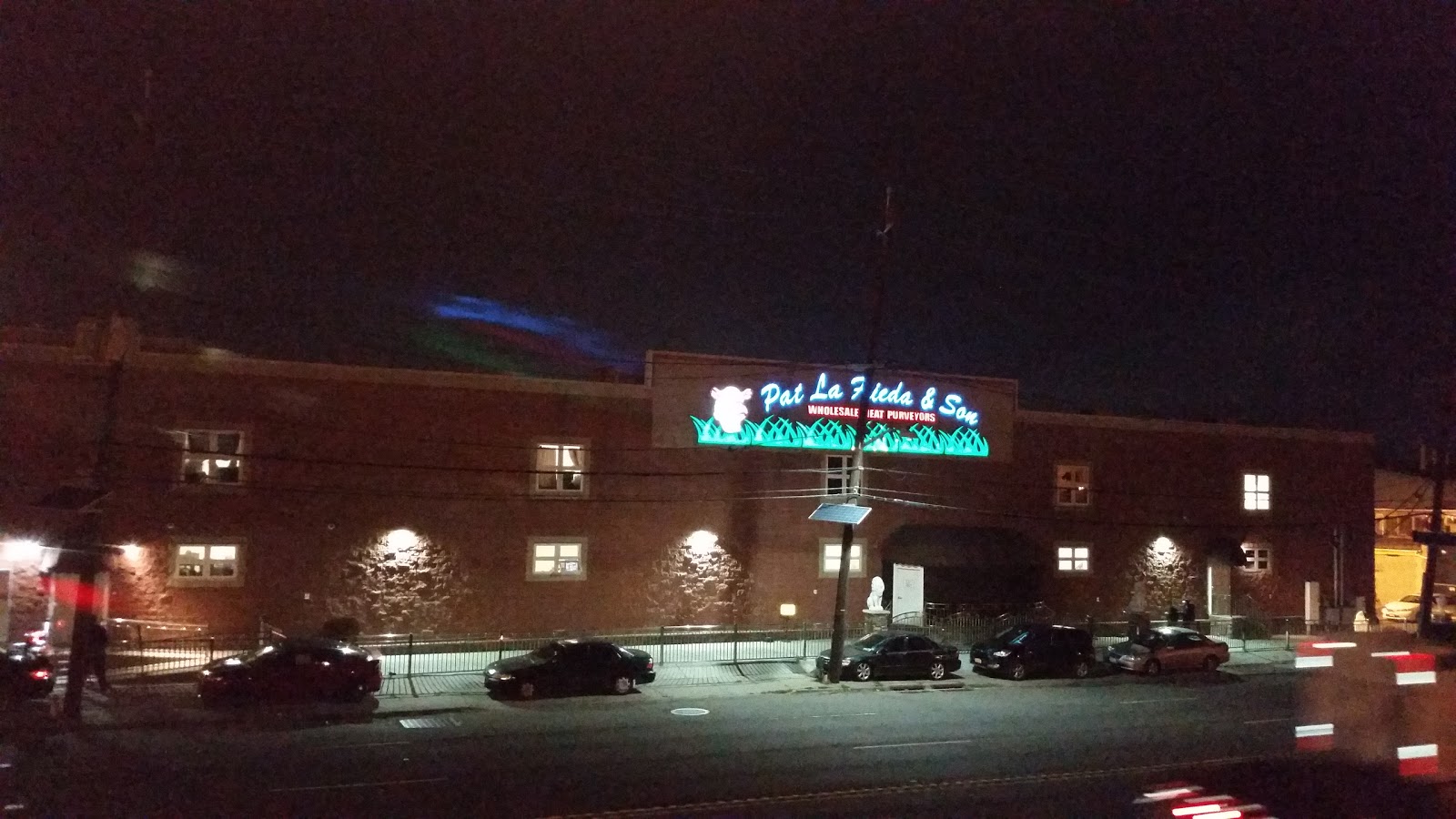 Photo of PAT LAFRIEDA MEAT PURVEYORS in North Bergen City, New Jersey, United States - 2 Picture of Food, Point of interest, Establishment, Store