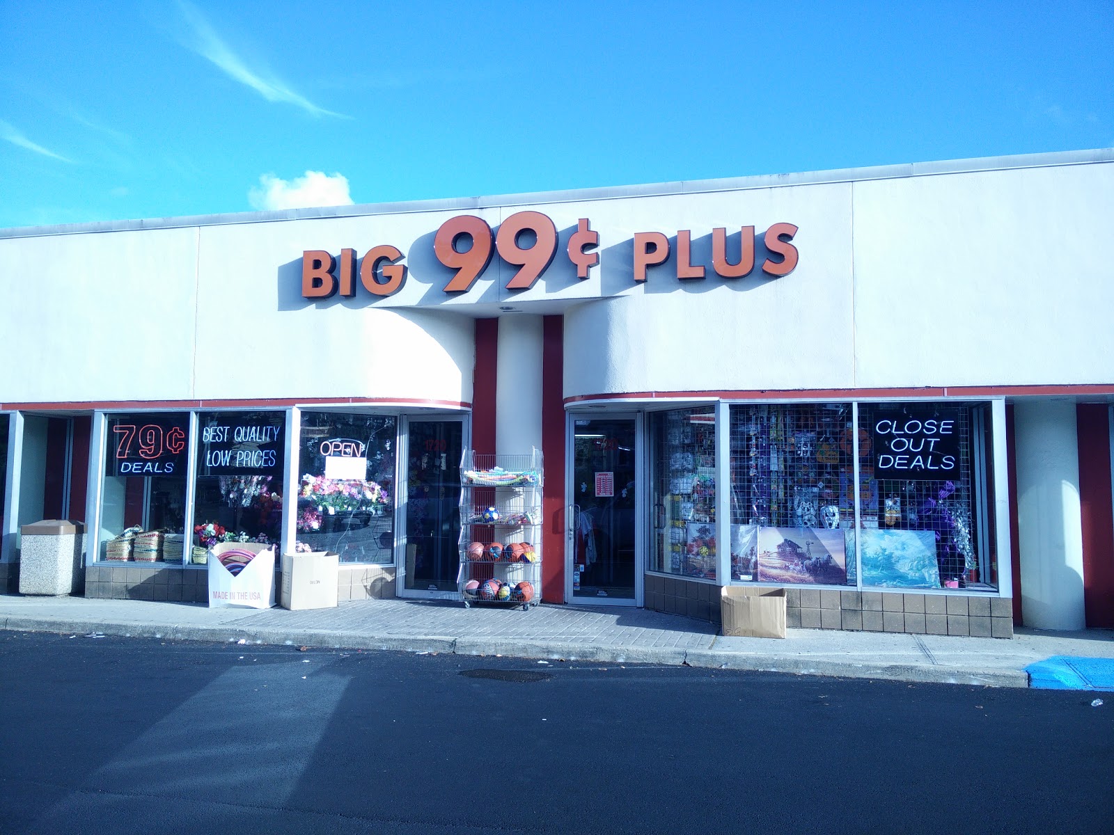 Photo of Big 99c & UP in New Hyde Park City, New York, United States - 1 Picture of Point of interest, Establishment, Store